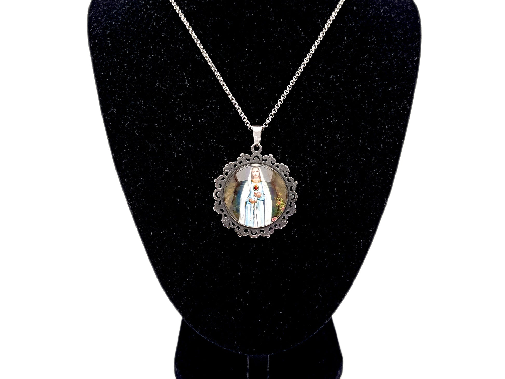 Immaculate Heart of Mary unique rosary beads pendant necklace with stainless steel domed picture medal and 20" stainless steel belcher chain.