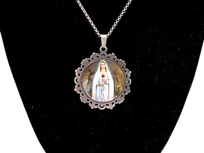 Immaculate Heart of Mary unique rosary beads pendant necklace with stainless steel domed picture medal and 20" stainless steel belcher chain.