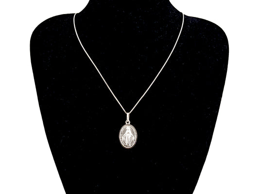 925 sterling silver Miraculous Medal unique rosary beads pendant necklace with sterling silver snake chain.