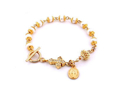 Miraculous Medal unique rosary beads fresh water pearl and 18K gold plated lattice single decade rosary bracelet with cubic zirconia crucifix.