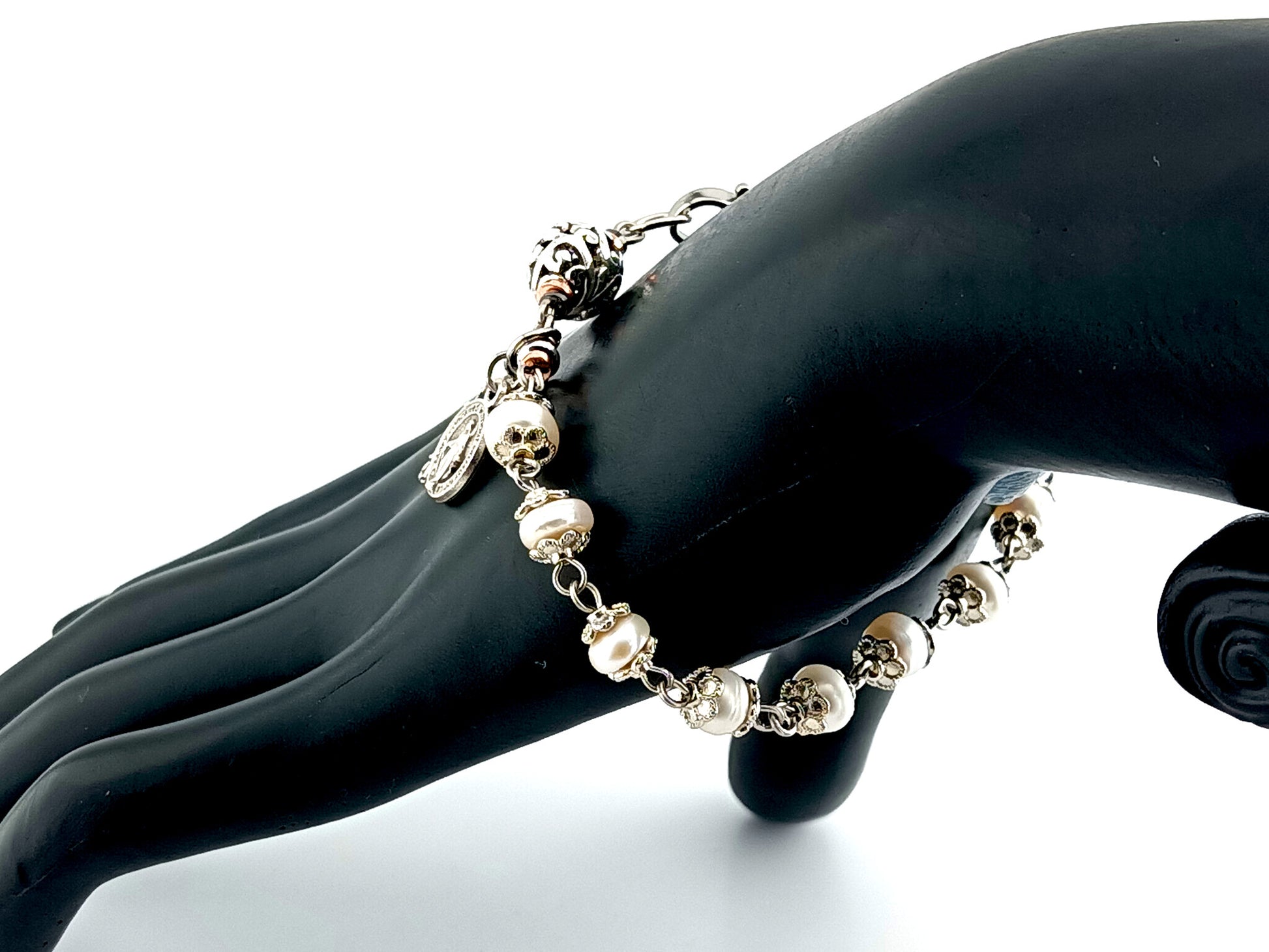 Miraculous Medal unique rosary beads fresh water pearl and silver lattice single decade rosary bracelet with small crucifix.