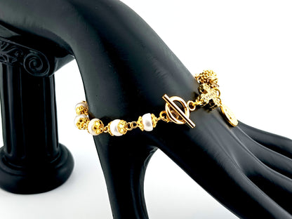 Miraculous Medal unique rosary beads fresh water pearl and 18K gold plated lattice single decade rosary bracelet with cubic zirconia crucifix.