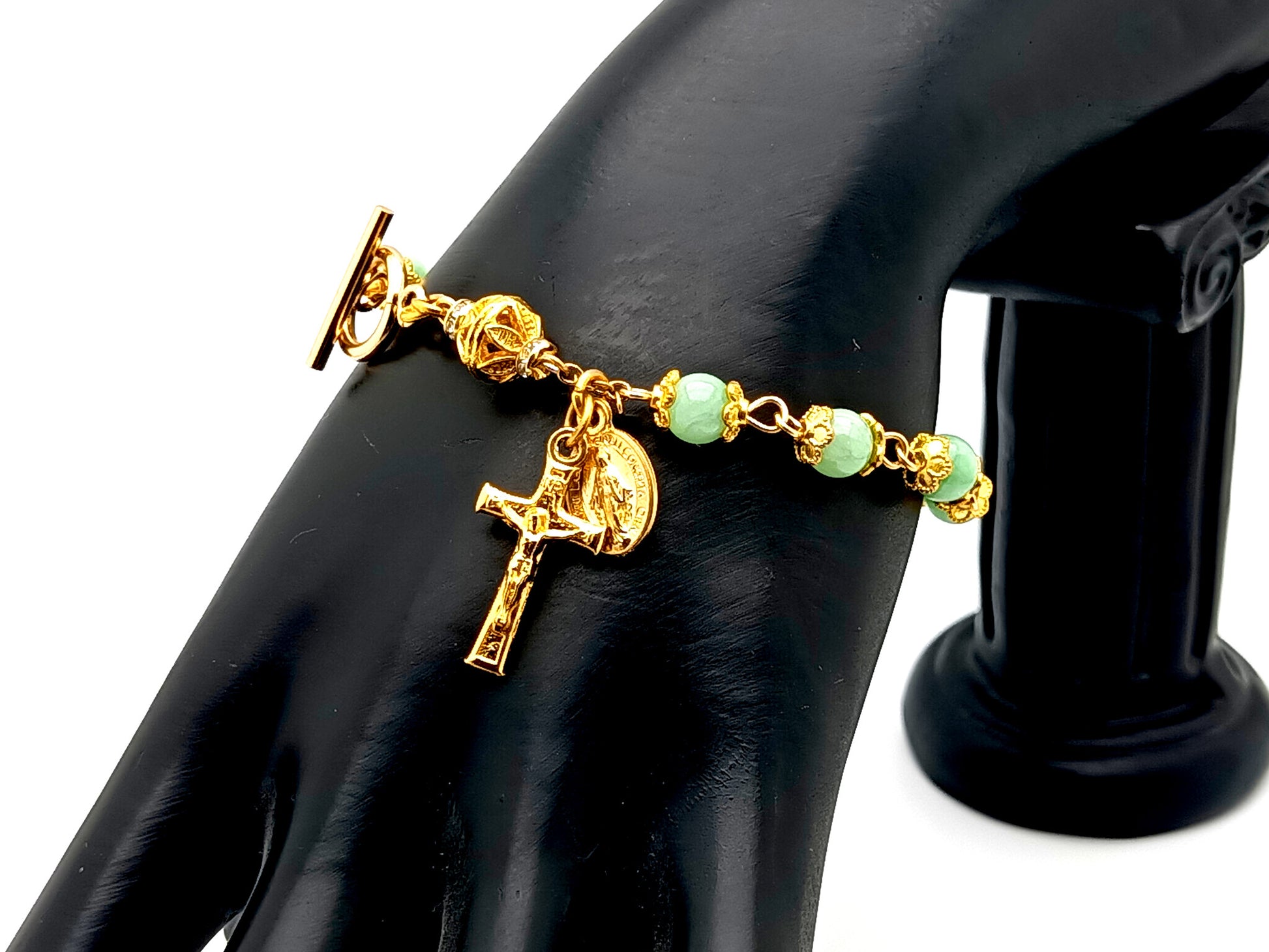 Miraculous Medal green quartz gemstone single decade rosary bead bracelet with small gold plated crucifix.