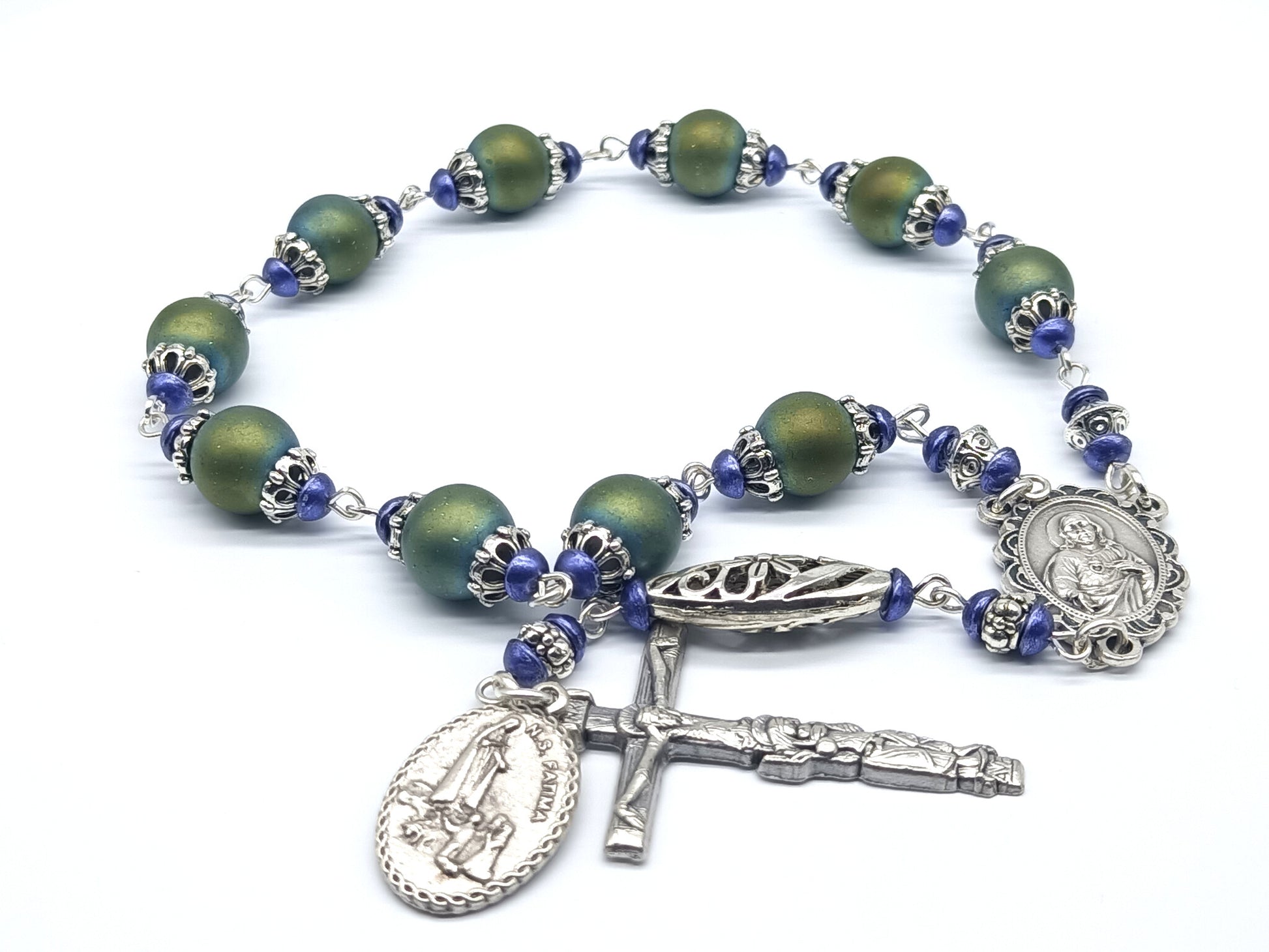 Our Lady of Fatima Unique single decade rosary beads with green glass beads, blue bead caps and silver crucifix and medals.