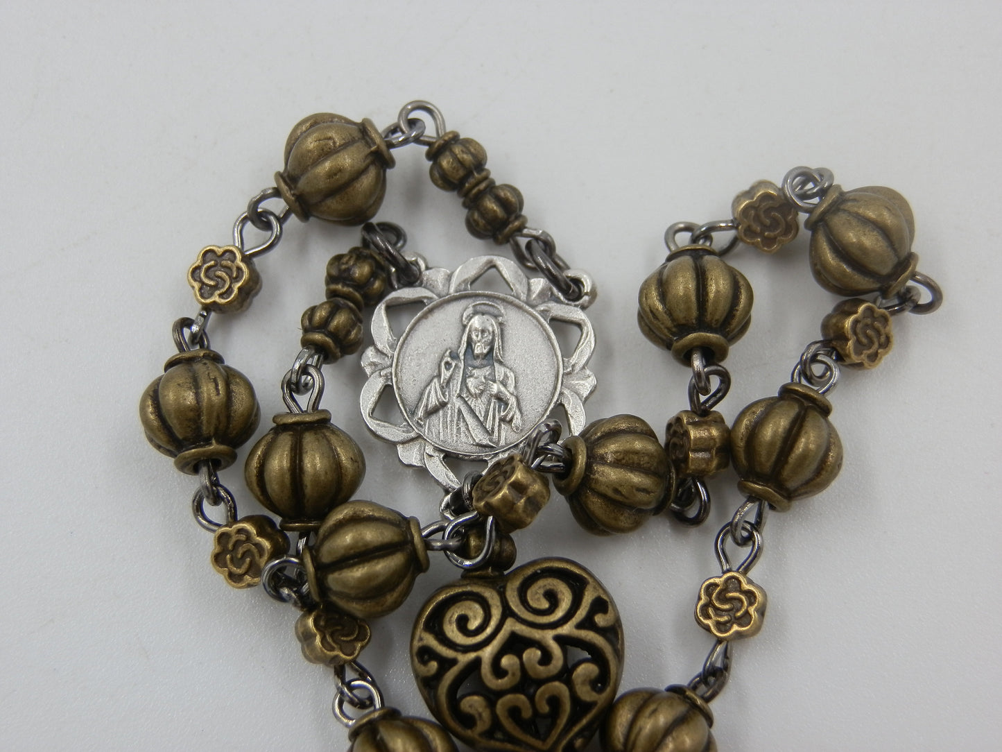 Vintage style Saint Therese prayer chaplet, St. Therese of Lisieux, St. Teresa, The Holy Child Jesus prayer Beads, Antique prayer beads.