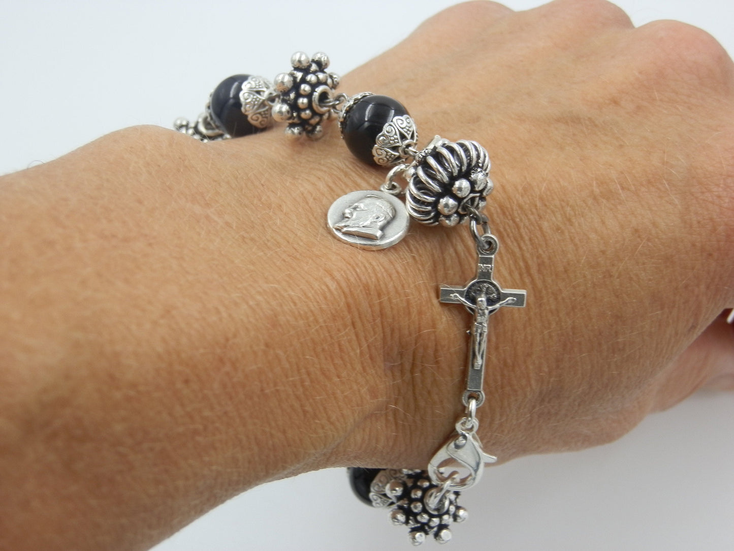 St. Pio Onyx gemstone single decade rosary bracelet, pocket prayer Bracelet, religious Jewellery gift, Religious medals.