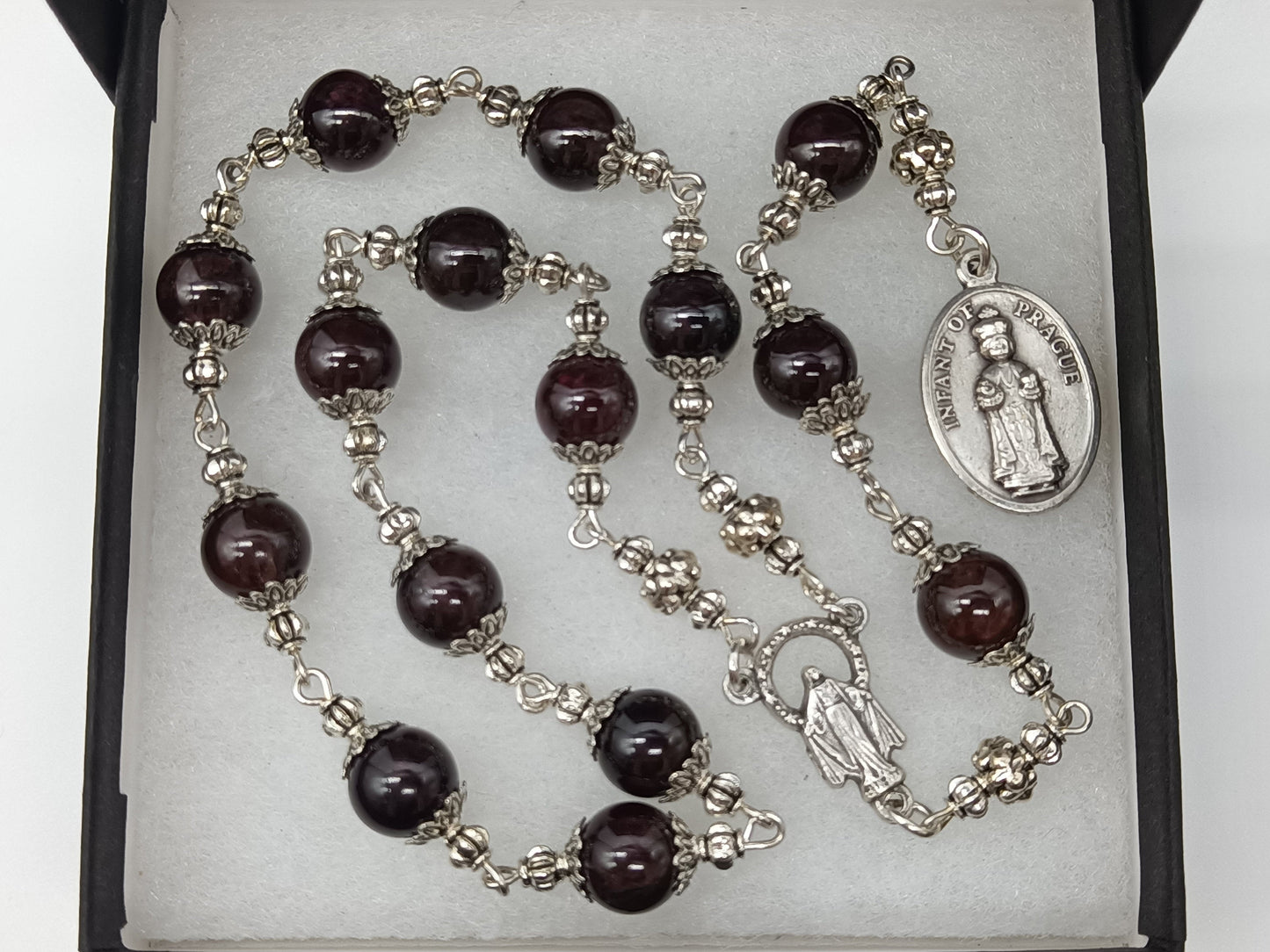 Infant of Prague prayer chaplet, Garnet prayer beads, Baptismal gift, Confirmation gift, Religious gift, Spiritual prayer beads.