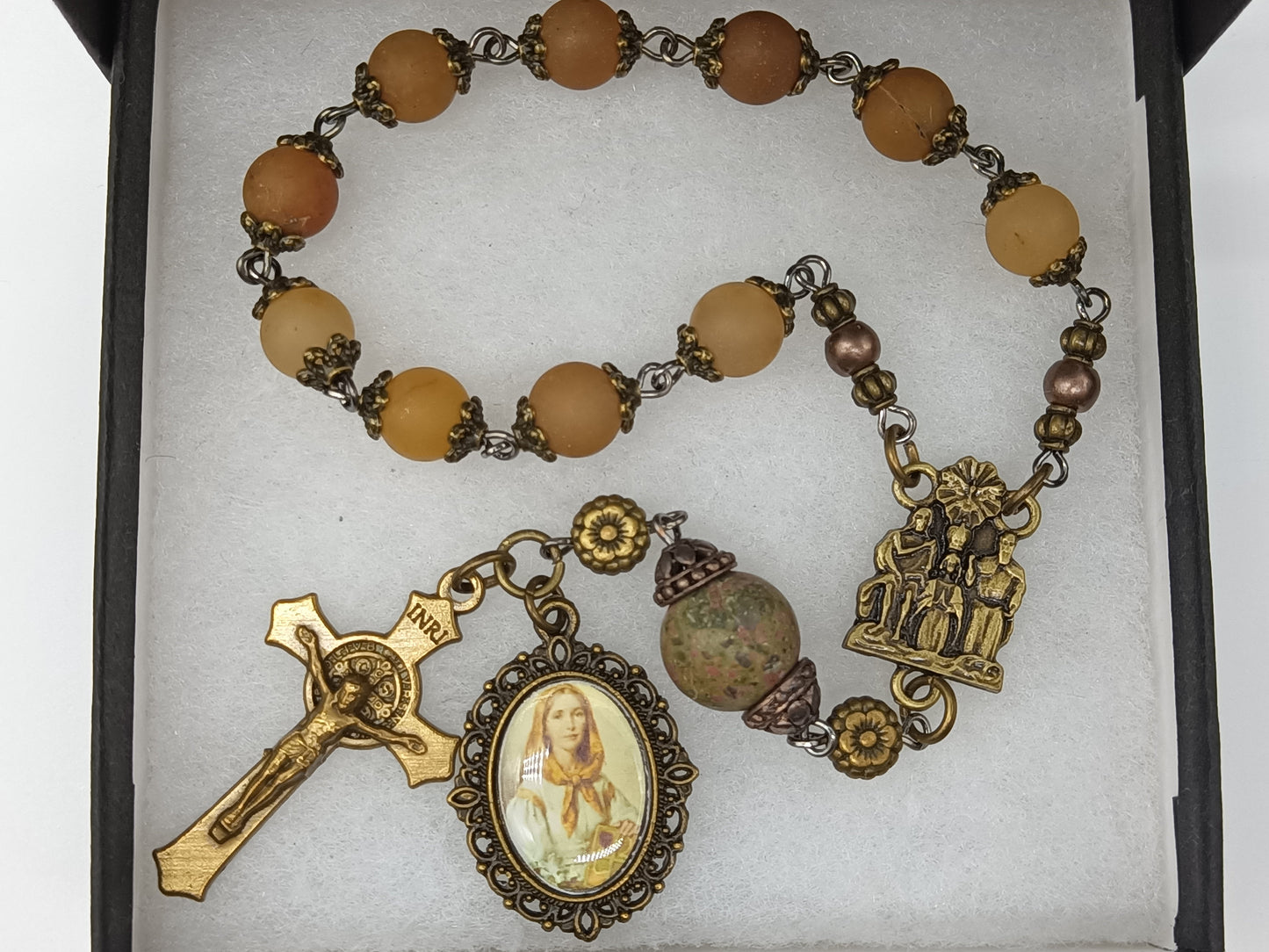 St Dymphna agate gemstone single decade Rosary beads, Coronation of Our Lady medal, St Benedict Crucifix, Rosaries, Pocket Rosaries