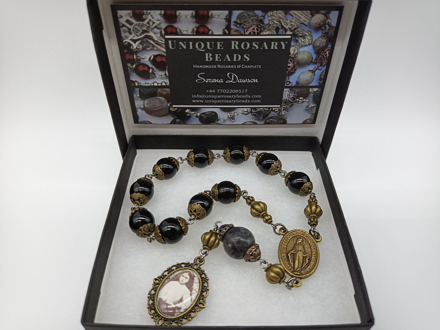 Onyx St. Jacinta Fatima decade rosary, Vintage Fatima rosary beads, Visionaries from Fatima, Miraculous medal Rosaries, Children of Fatima.