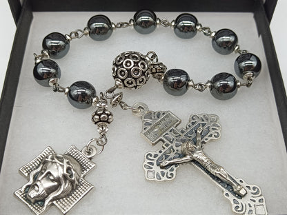 Holy Face Single decade Hematite gemstone Rosary beads, Men's Rosary, Crown of Thorns Rosary beads, Pardon Crucifix, Tenner Rosary beads.