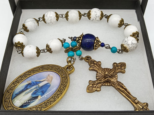 Large tenner vintage style gemstone rosary, Our Lady of Grace rosary beads, Vintage style Rosary beads, Pocket Rosary beads.