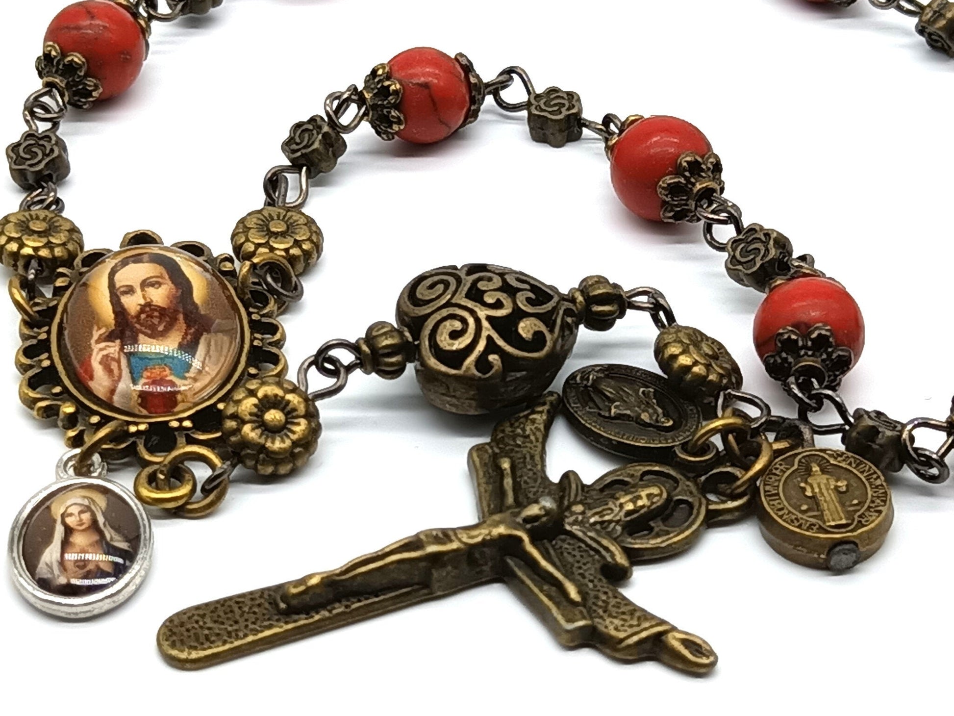 Sacred Heart unique rosary beads single decade with howlite gemstone beads, bronze Holy Trinity crucifix, bead caps and picture centre medal.