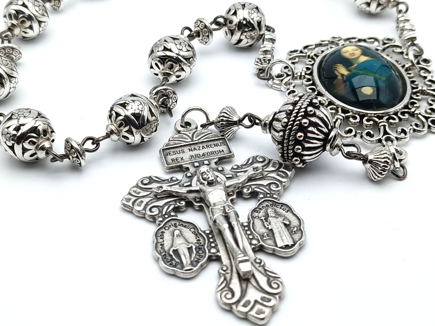Holy Eucharist unique rosary beads single decade with silver beads, pardon crucifix and picture centre medal.