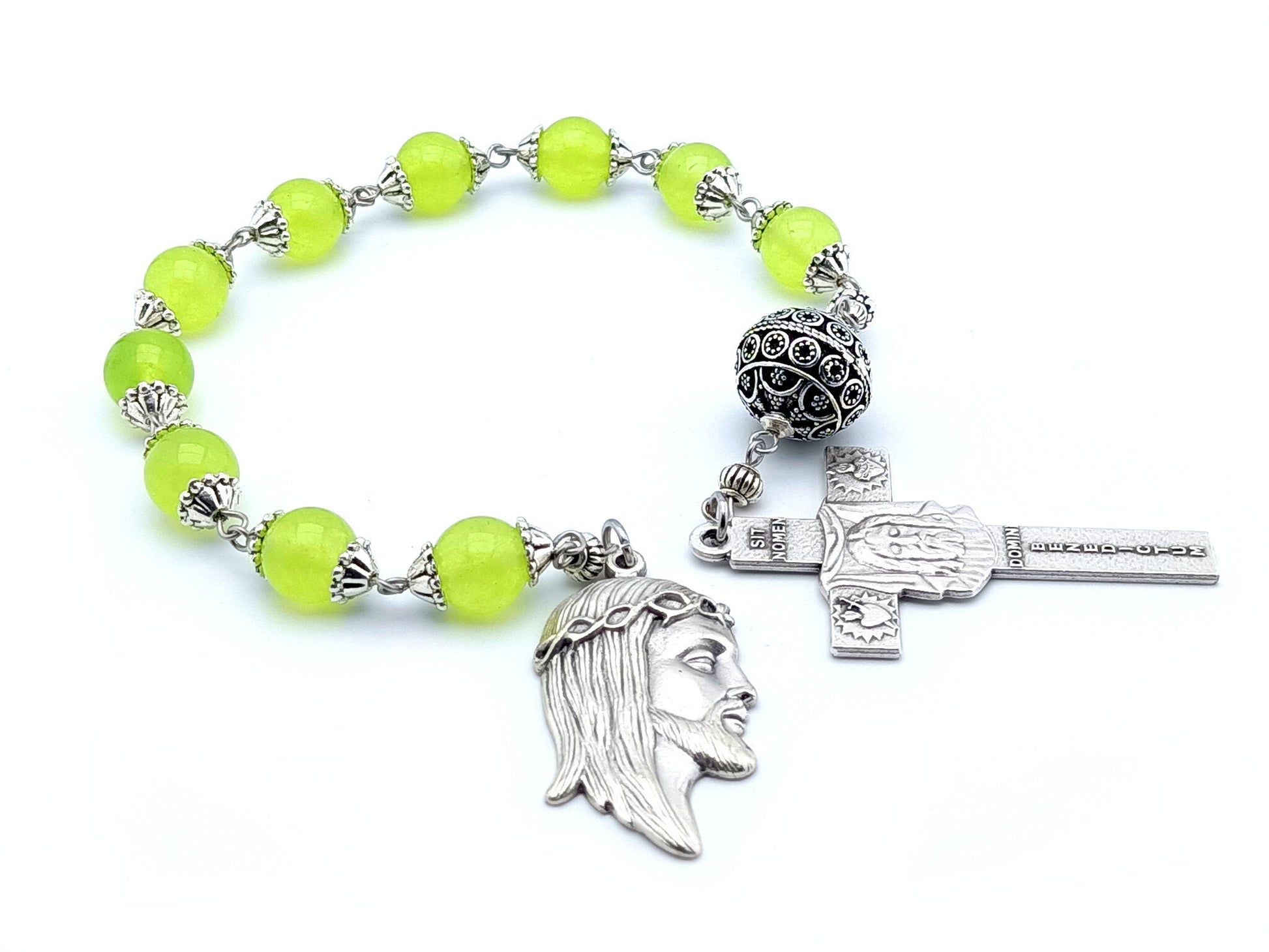 Holy Face of Jesus unique rosary beads single decade tenner rosary with peridot gemstone beads, silver pater bead, crucifix and Holy face medal.