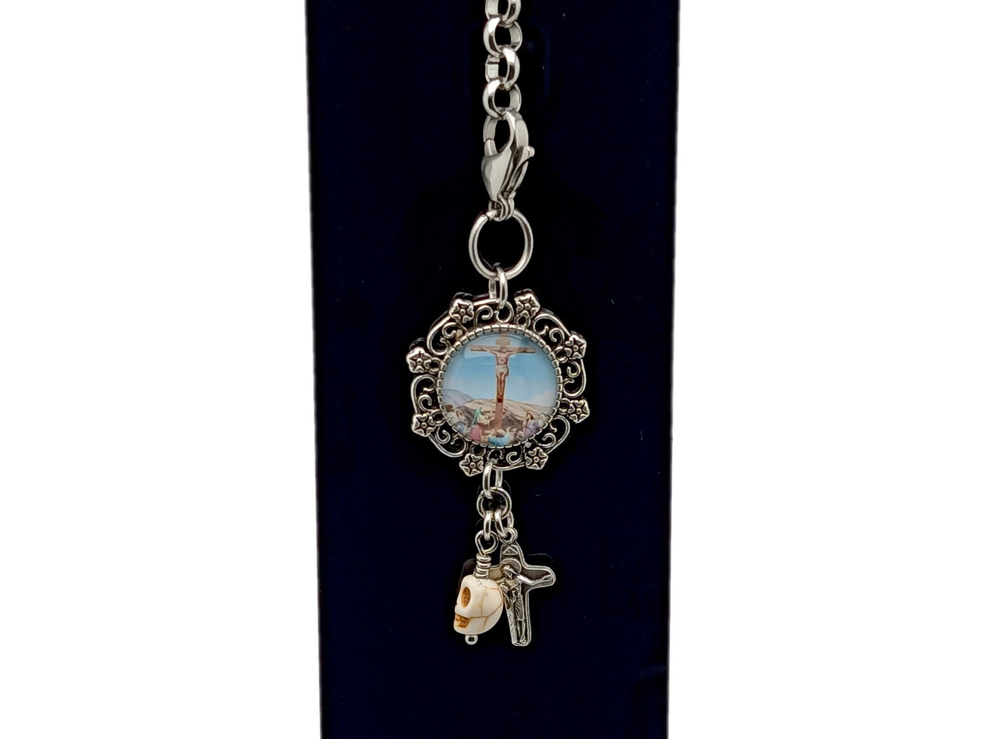 The Crucifixion unique roasry beads purse clip key chain with picture medal, memento mori and Virgin Mary crucifix.
